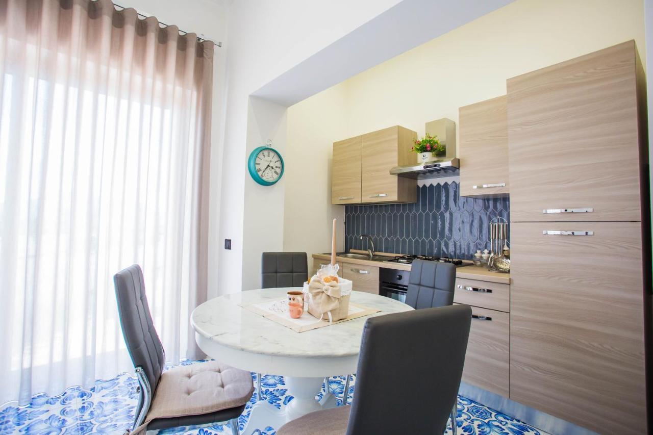 Palazzo De Gregorio Apartment Pompei Sant'Antonio Abate Ngoại thất bức ảnh